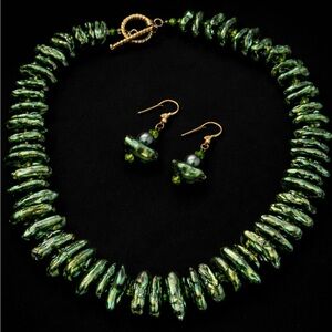 Green Baroque Freshwater Pearl Necklace & Earrings Set Iridescent Stick Chunky